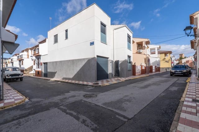 3 bedroom Terraced Villa for sale in Albolote with garage - € 375,000 (Ref: 9674939)