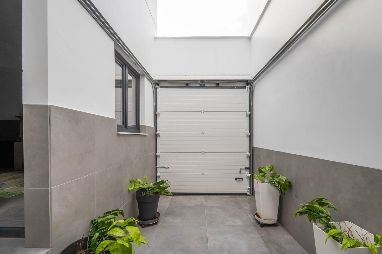 3 bedroom Terraced Villa for sale in Albolote with garage - € 375,000 (Ref: 9674939)