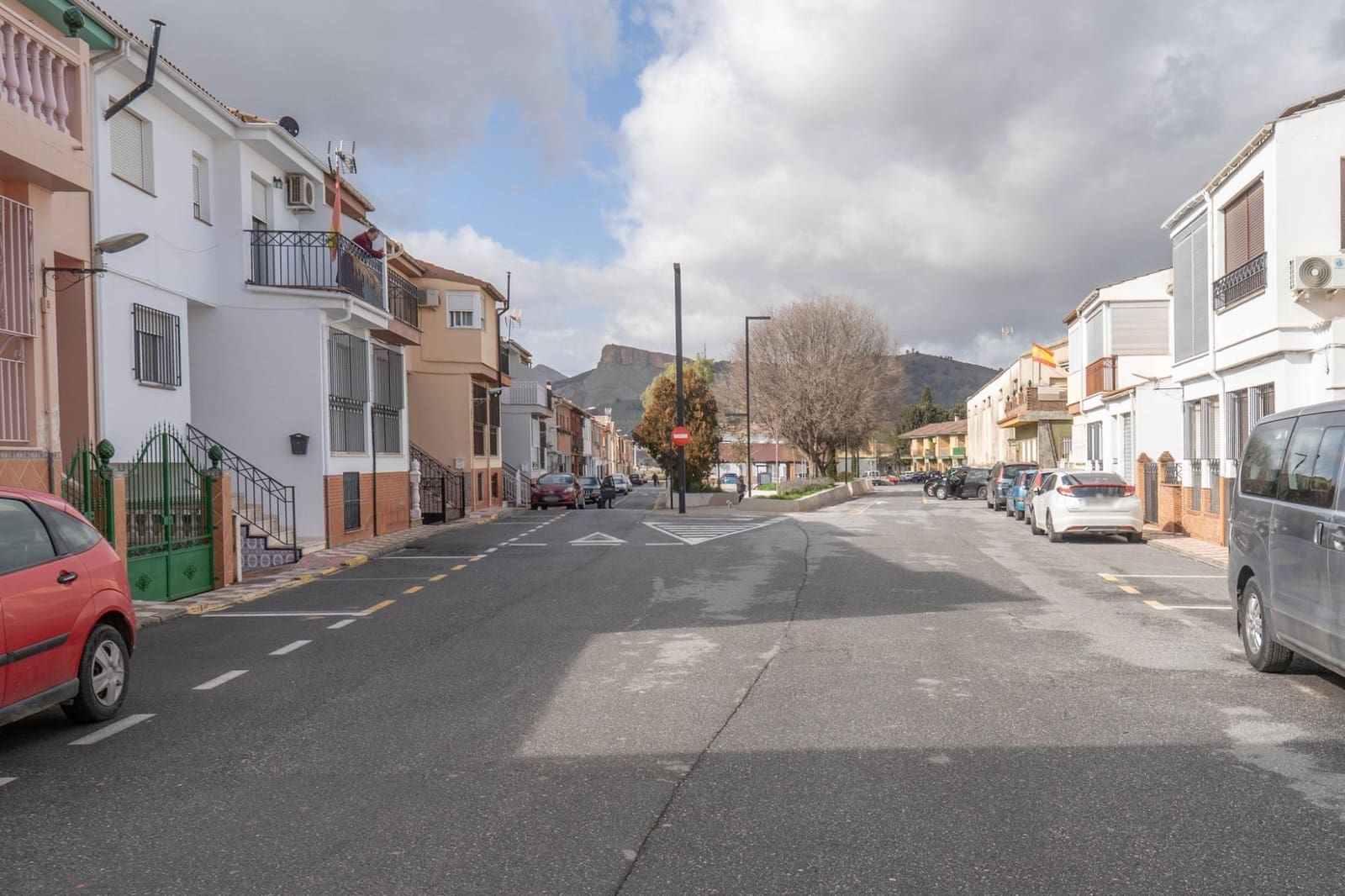 3 bedroom Terraced Villa for sale in Albolote with garage - € 375,000 (Ref: 9674939)