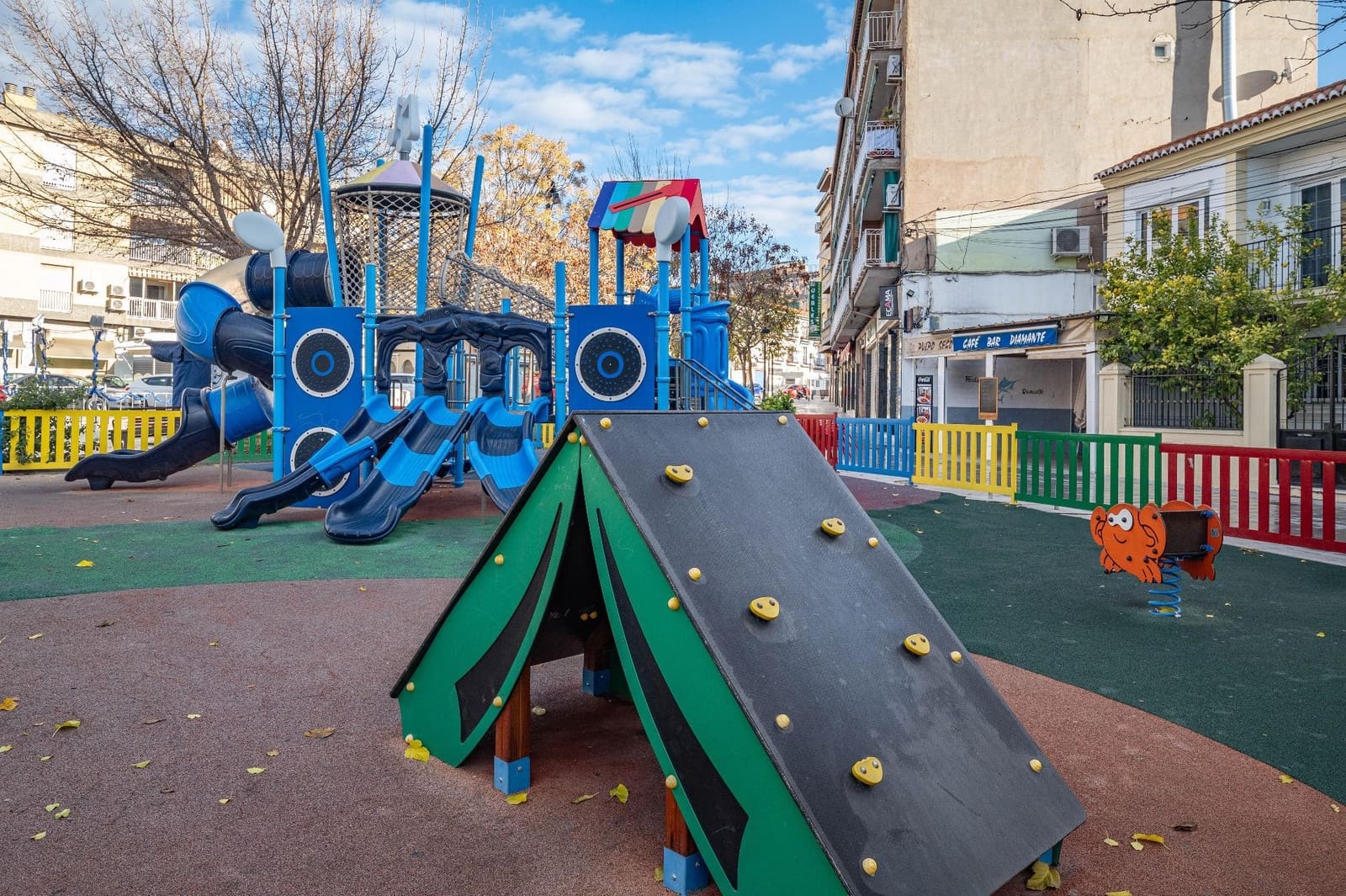 Piso de 3 habitaciones en Maracena en venta - 149.000 € (Ref: 9674947)