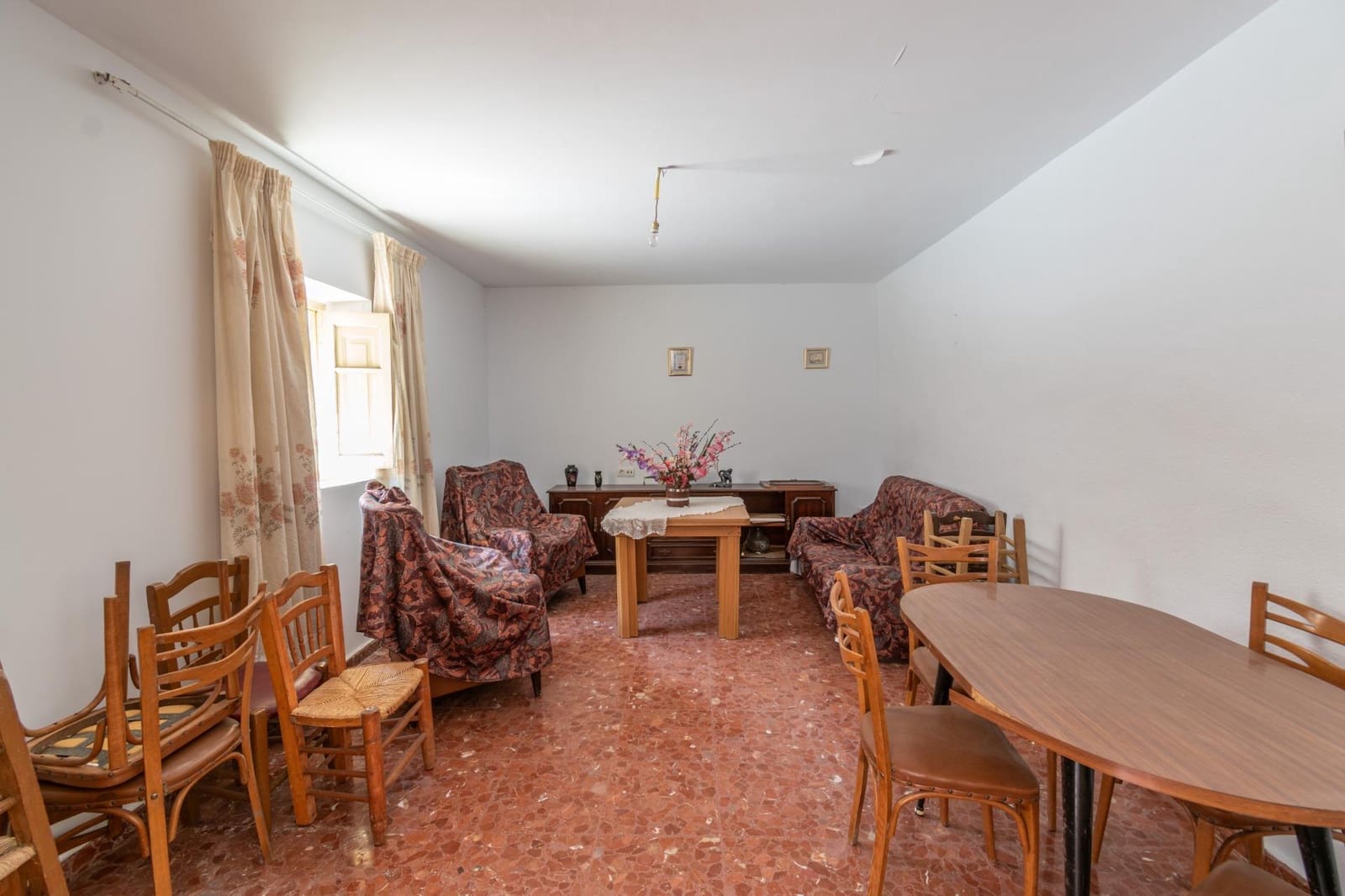 Casa de 3 habitaciones en Deifontes en venta - 109.990 € (Ref: 9674948)