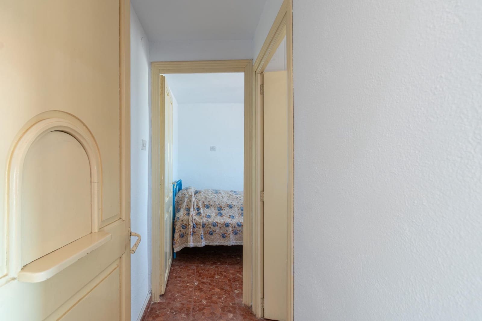 Casa de 3 habitaciones en Deifontes en venta - 109.990 € (Ref: 9674948)