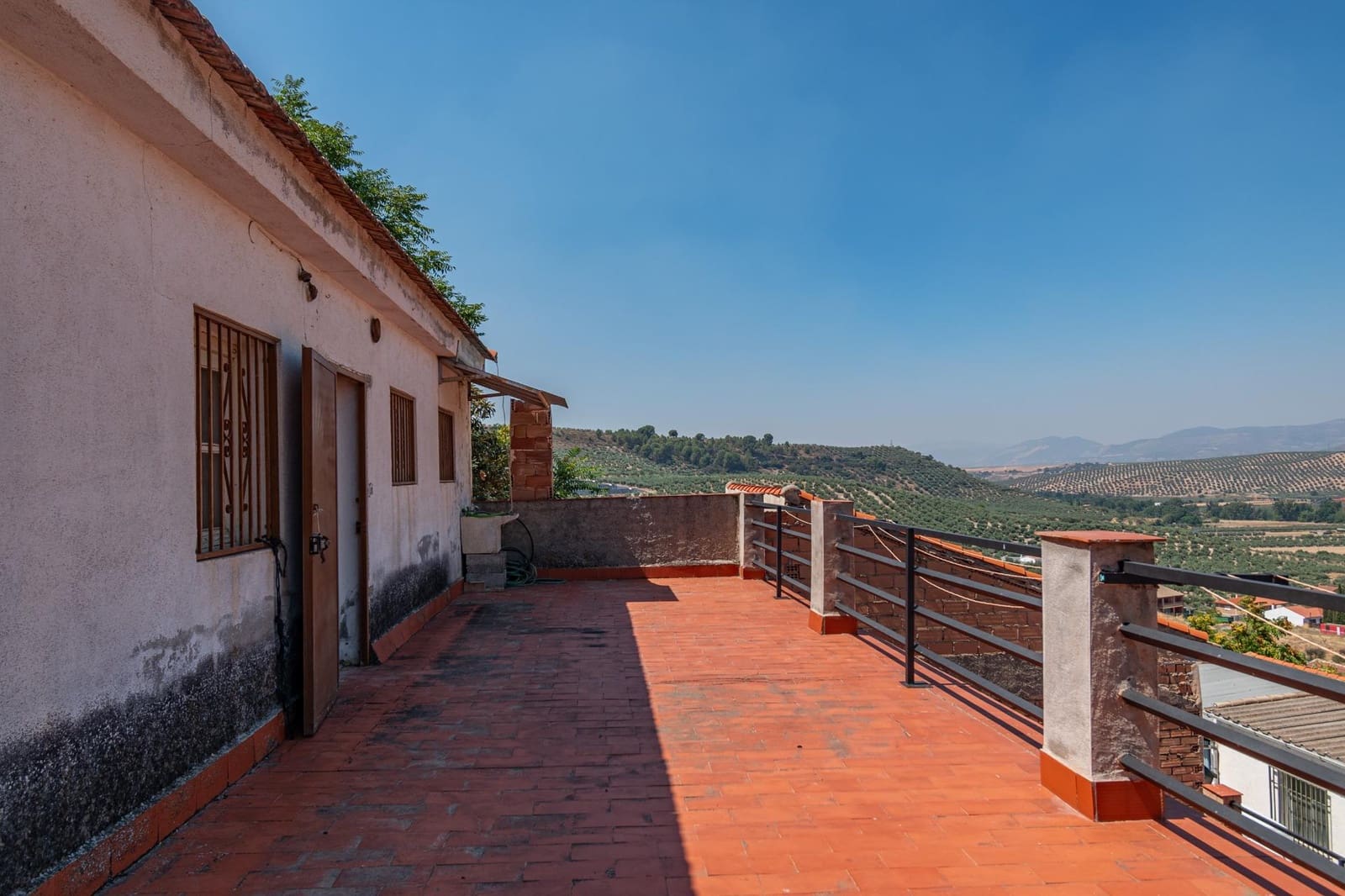 Casa de 3 habitaciones en Deifontes en venta - 109.990 € (Ref: 9674948)