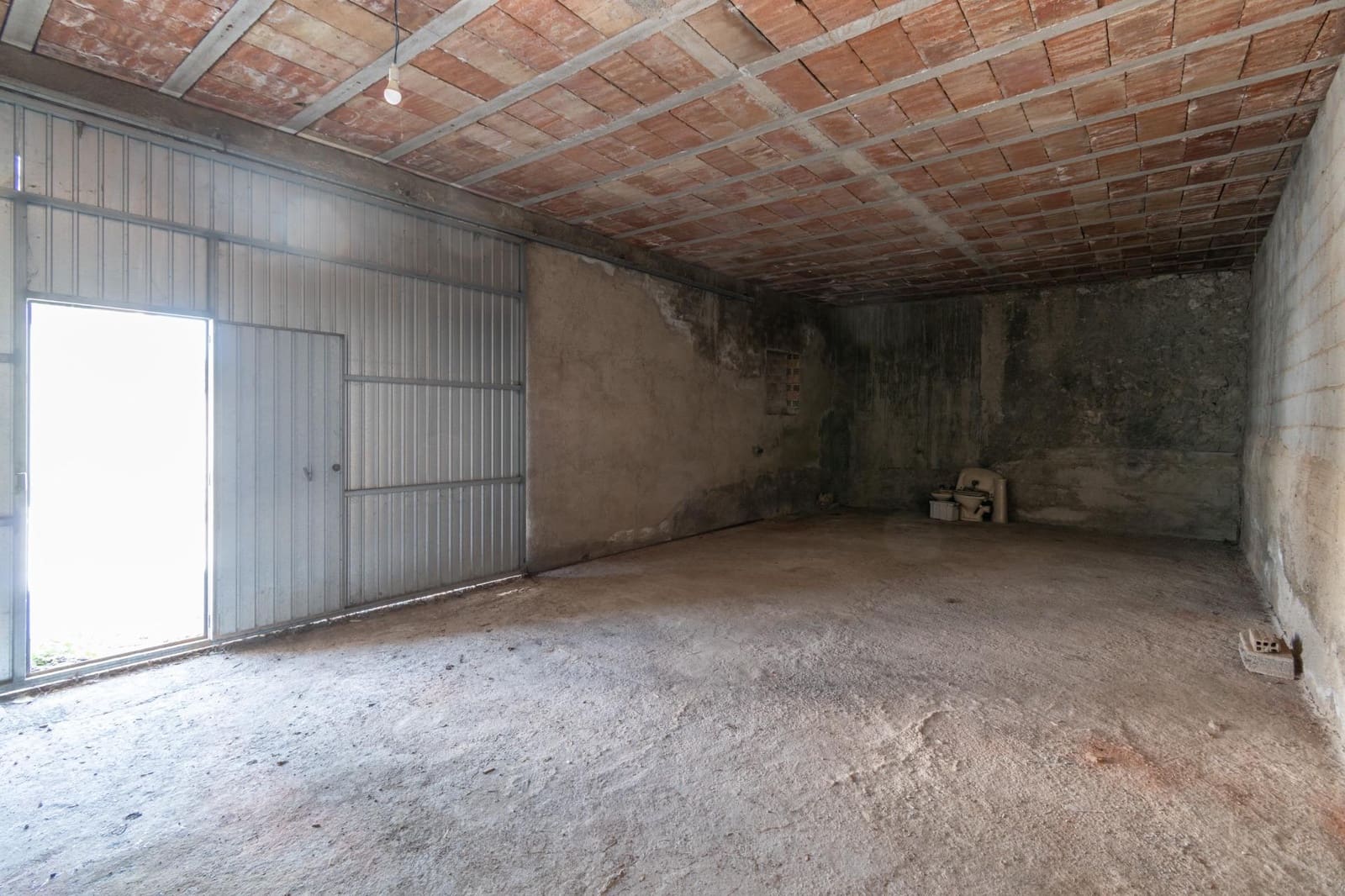 Casa de 3 habitaciones en Deifontes en venta - 109.990 € (Ref: 9674948)