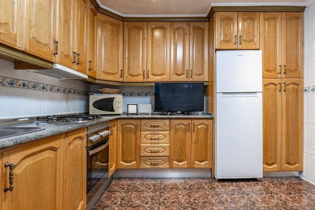 3 makuuhuone Asunto myytävänä paikassa Granada kaupunki - 290 000 € (Ref: 9674952)