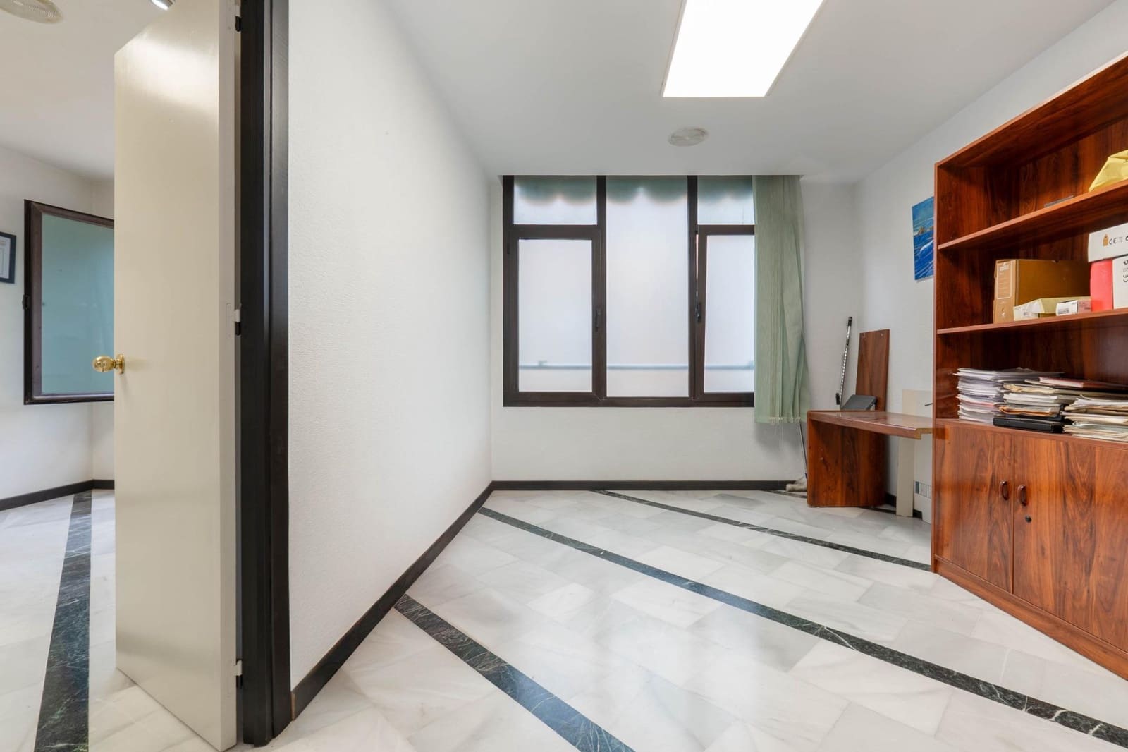 Kantoor te koop in El Ejido - € 54.000 (Ref: 9674955)