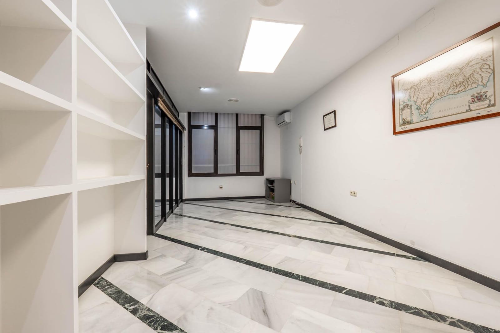 Kantoor te koop in El Ejido - € 54.000 (Ref: 9674955)