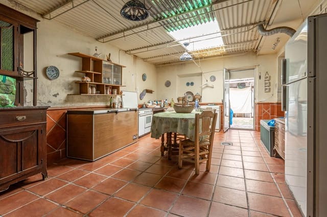 Działka budowlana na sprzedaż w Armilla - 198 000 € (Ref: 9674956)