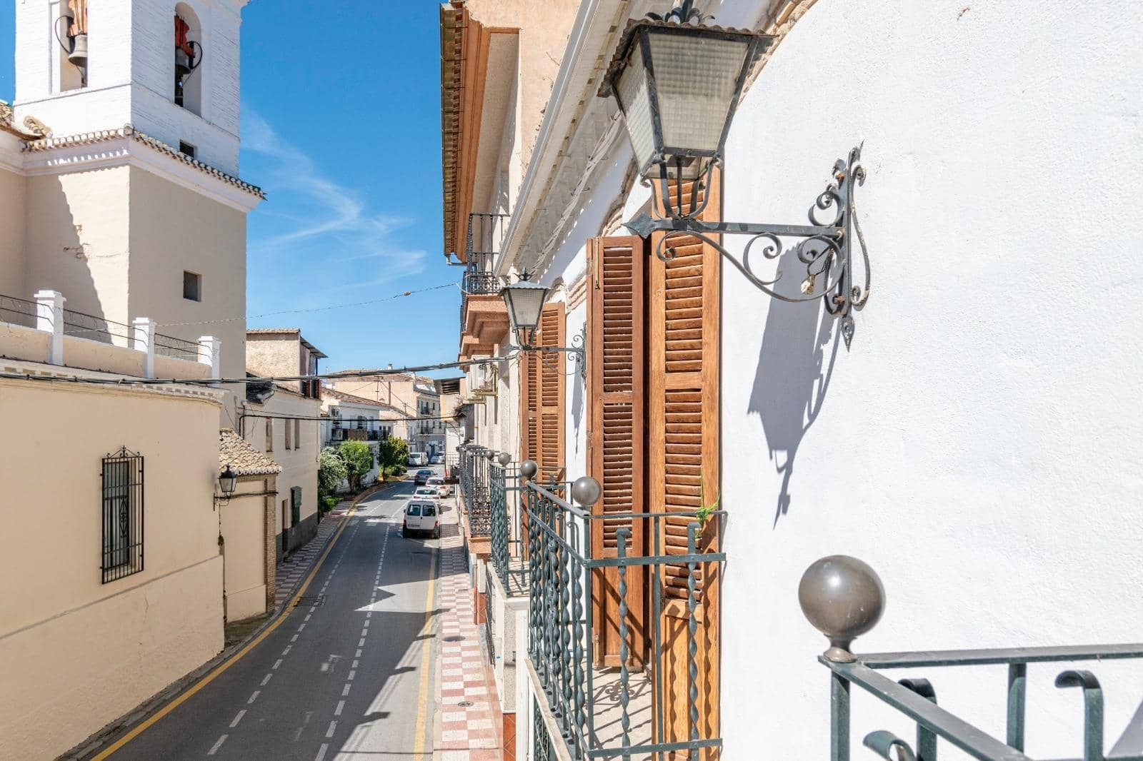 5 soverom Villa til salgs i Granada by med svømmebasseng - € 350 000 (Ref: 9674959)