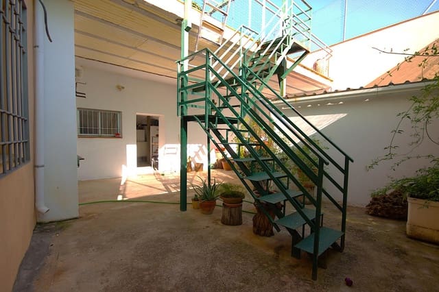 6 soverom Rekkehus til salgs i Pozo Alcón med svømmebasseng garasje - € 189 000 (Ref: 9674961)