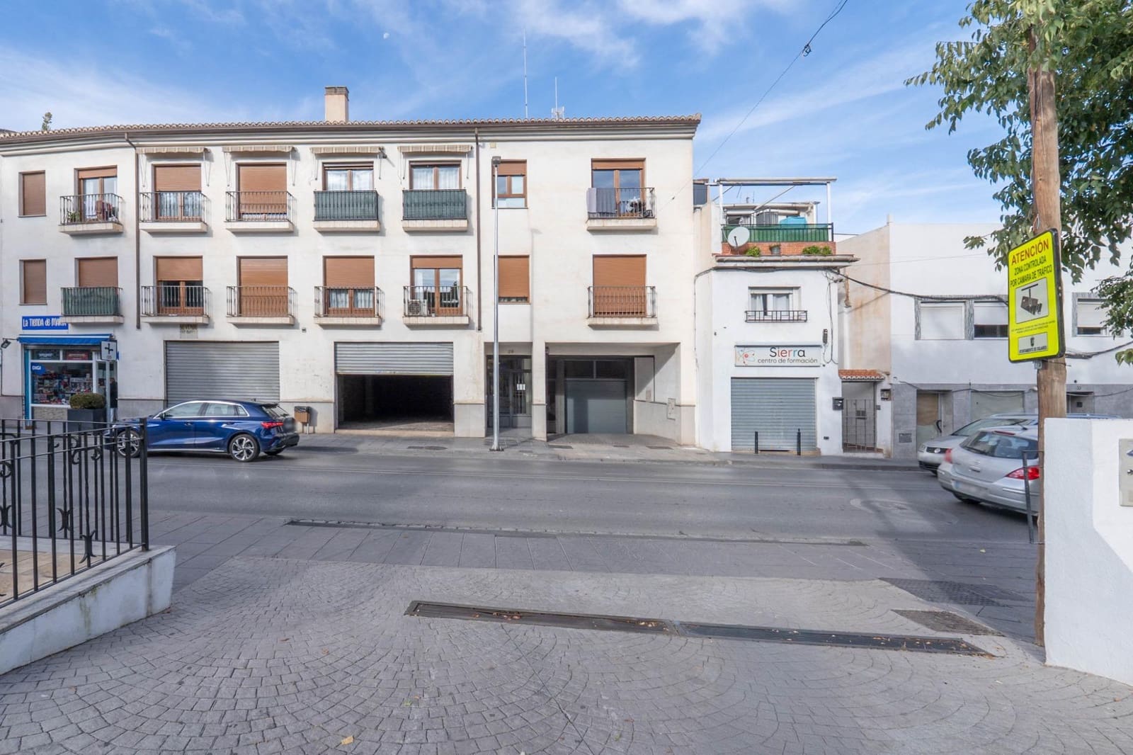 Kommersiell til salgs i Ogijares - € 94 900 (Ref: 9674962)