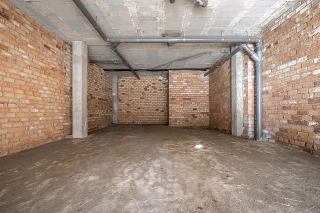 Commerciale in vendita in Ogíjares - 94.900 € (Rif: 9674962)