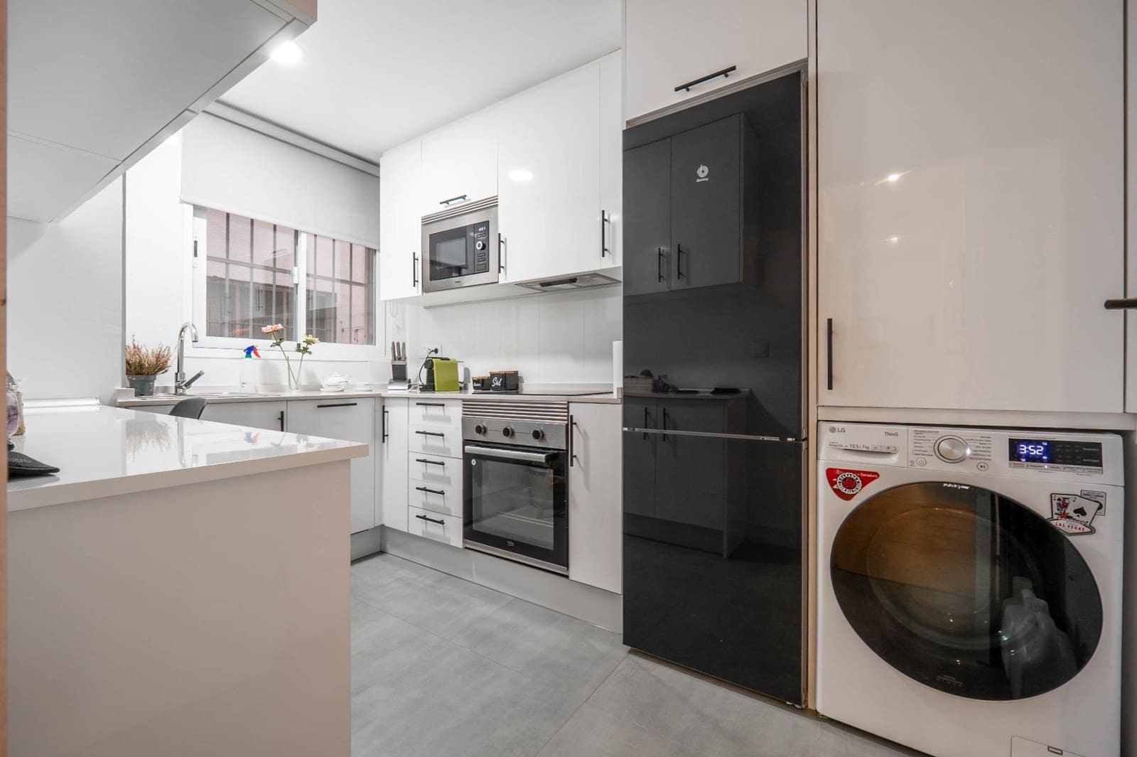 3 sovrum Lägenhet till salu i Granada stad - 320 000 € (Ref: 9674964)