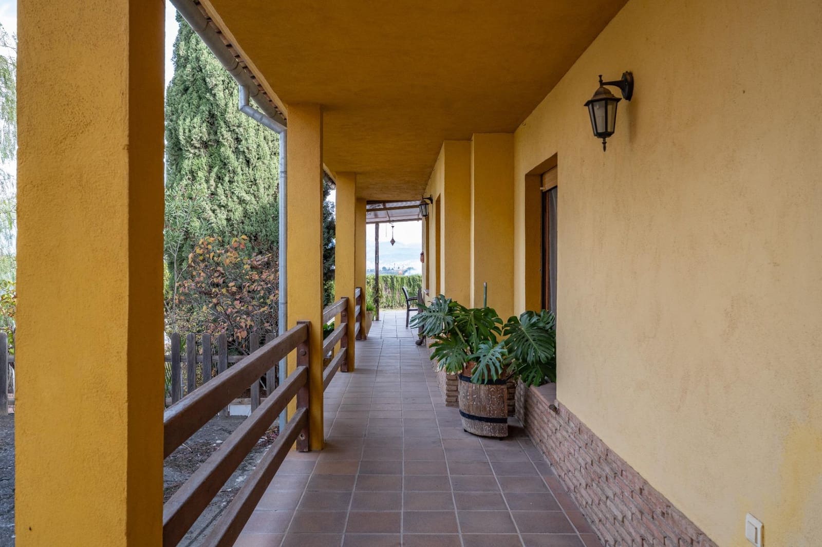 Chalet de 7 habitaciones en Alhendín en venta con piscina garaje - 599.000 € (Ref: 9674975)