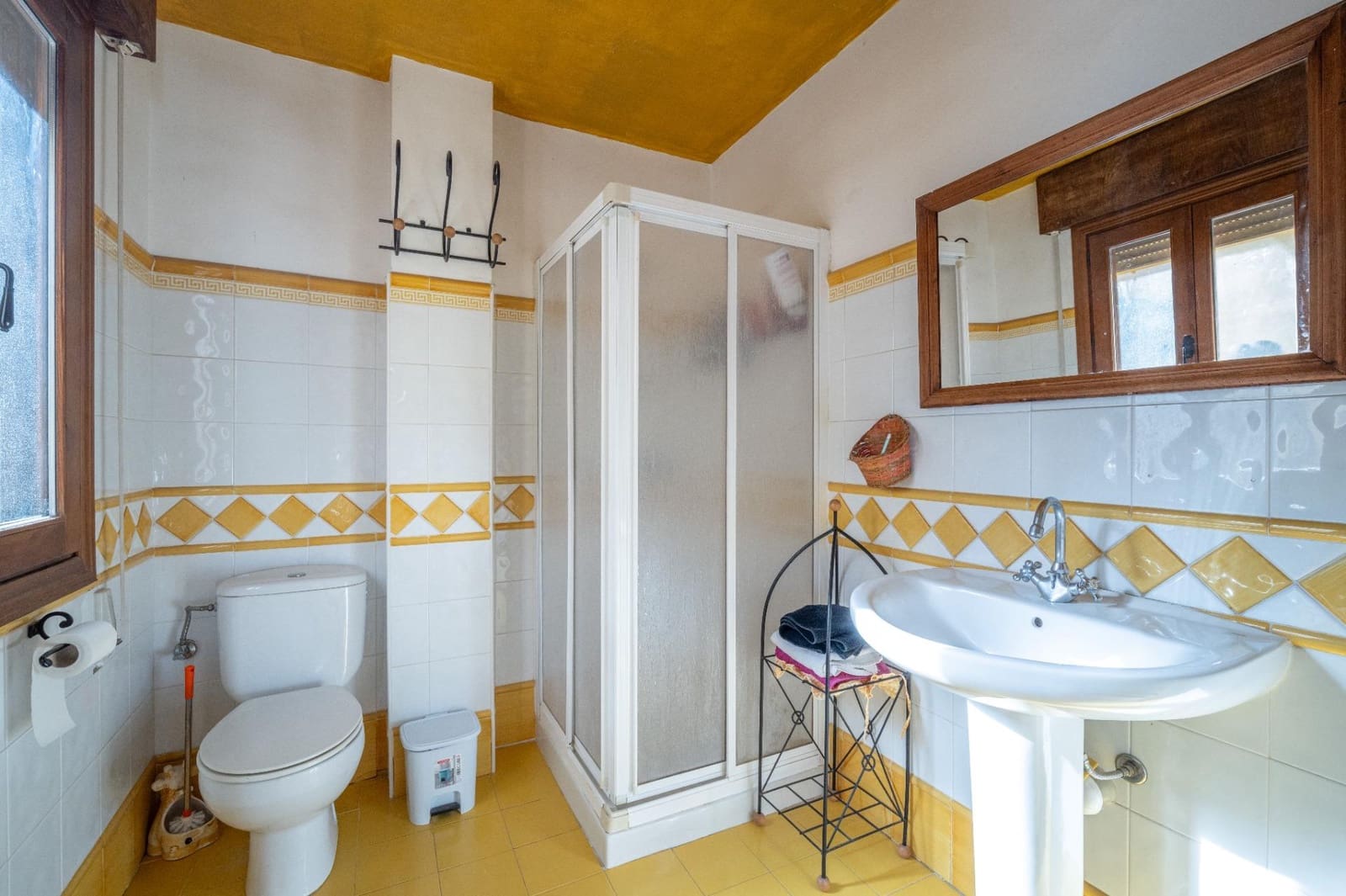 Chalet de 7 habitaciones en Alhendín en venta con piscina garaje - 599.000 € (Ref: 9674975)