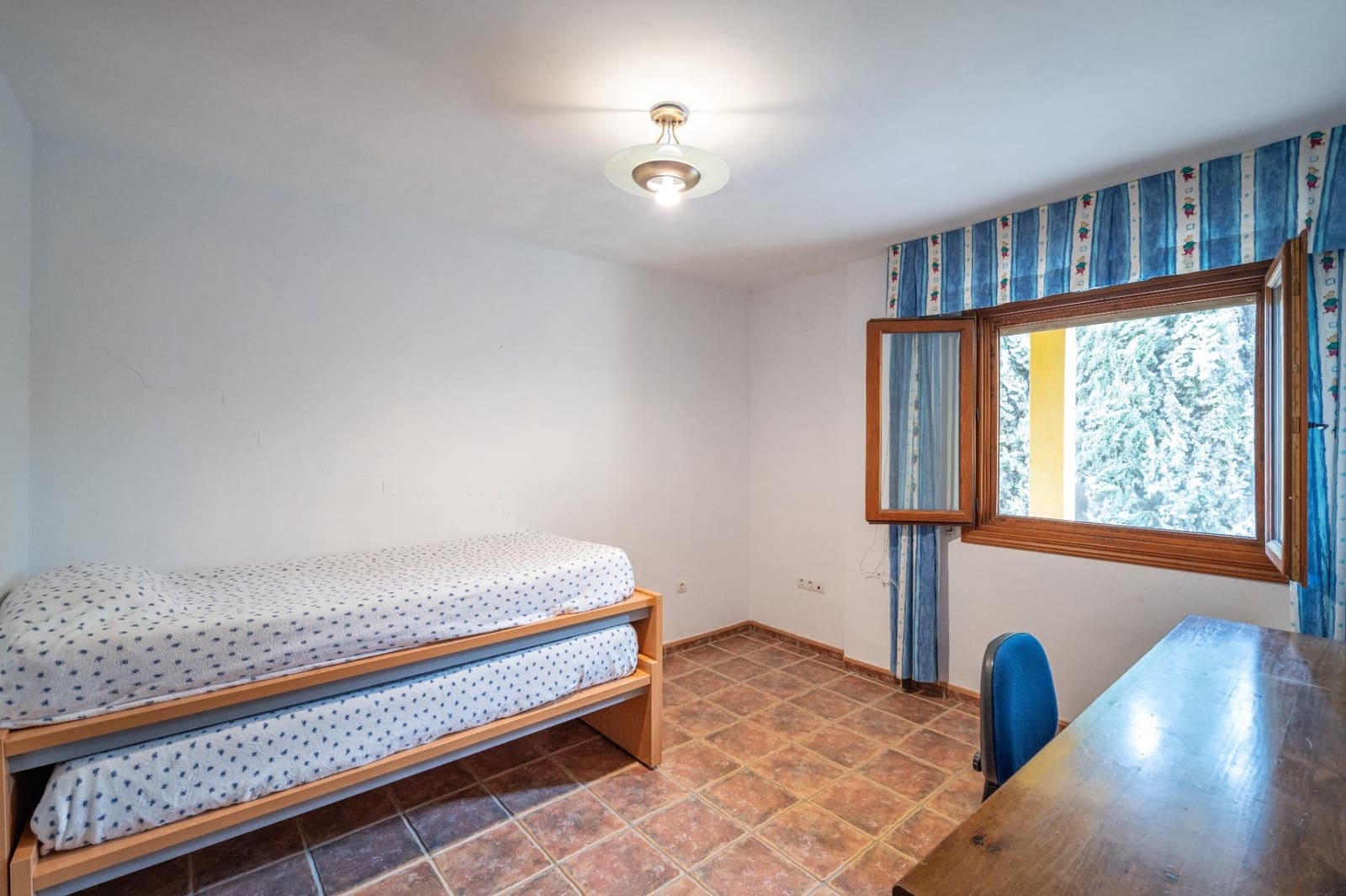 Chalet de 7 habitaciones en Alhendín en venta con piscina garaje - 599.000 € (Ref: 9674975)