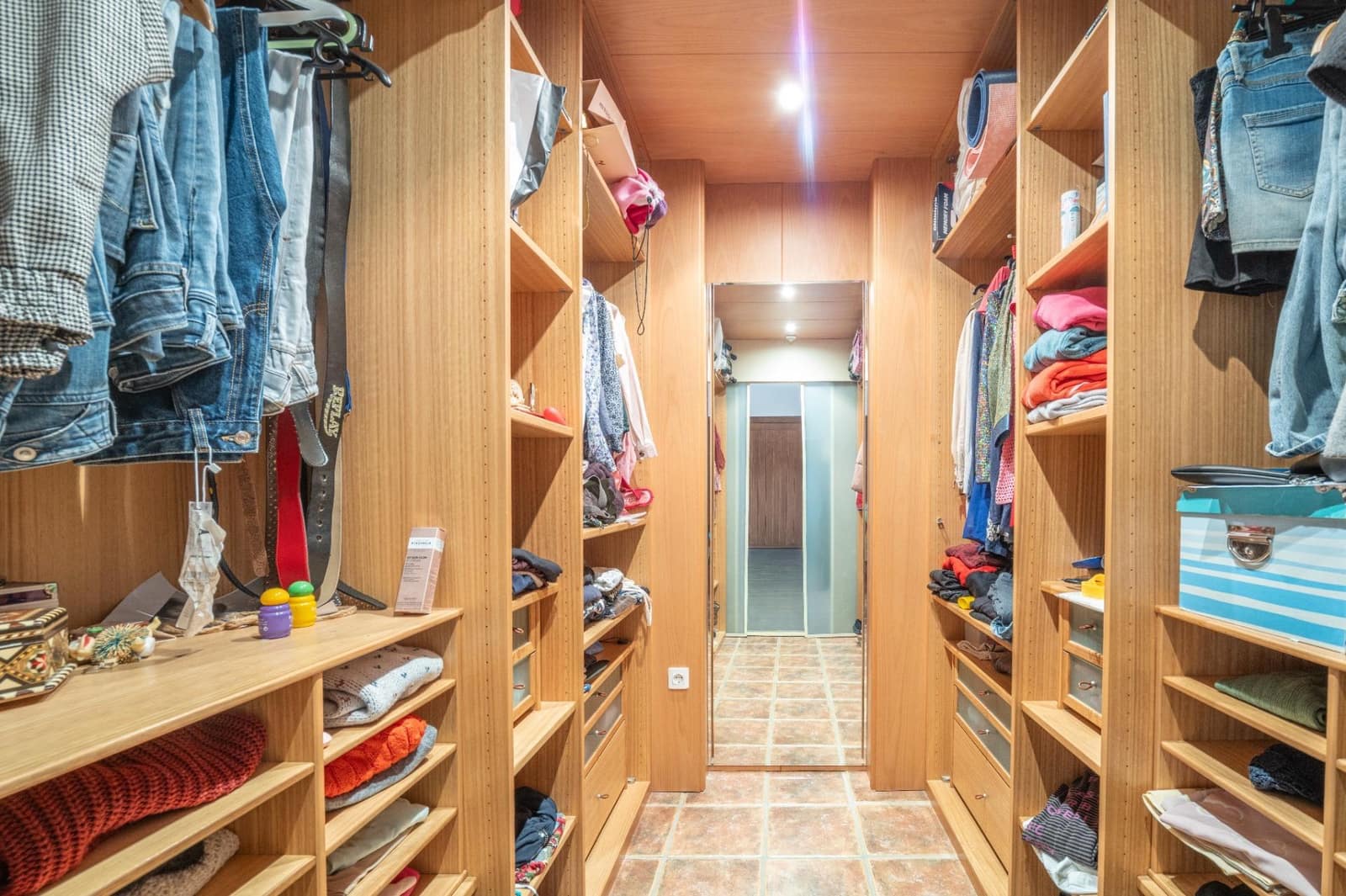 Chalet de 7 habitaciones en Alhendín en venta con piscina garaje - 599.000 € (Ref: 9674975)