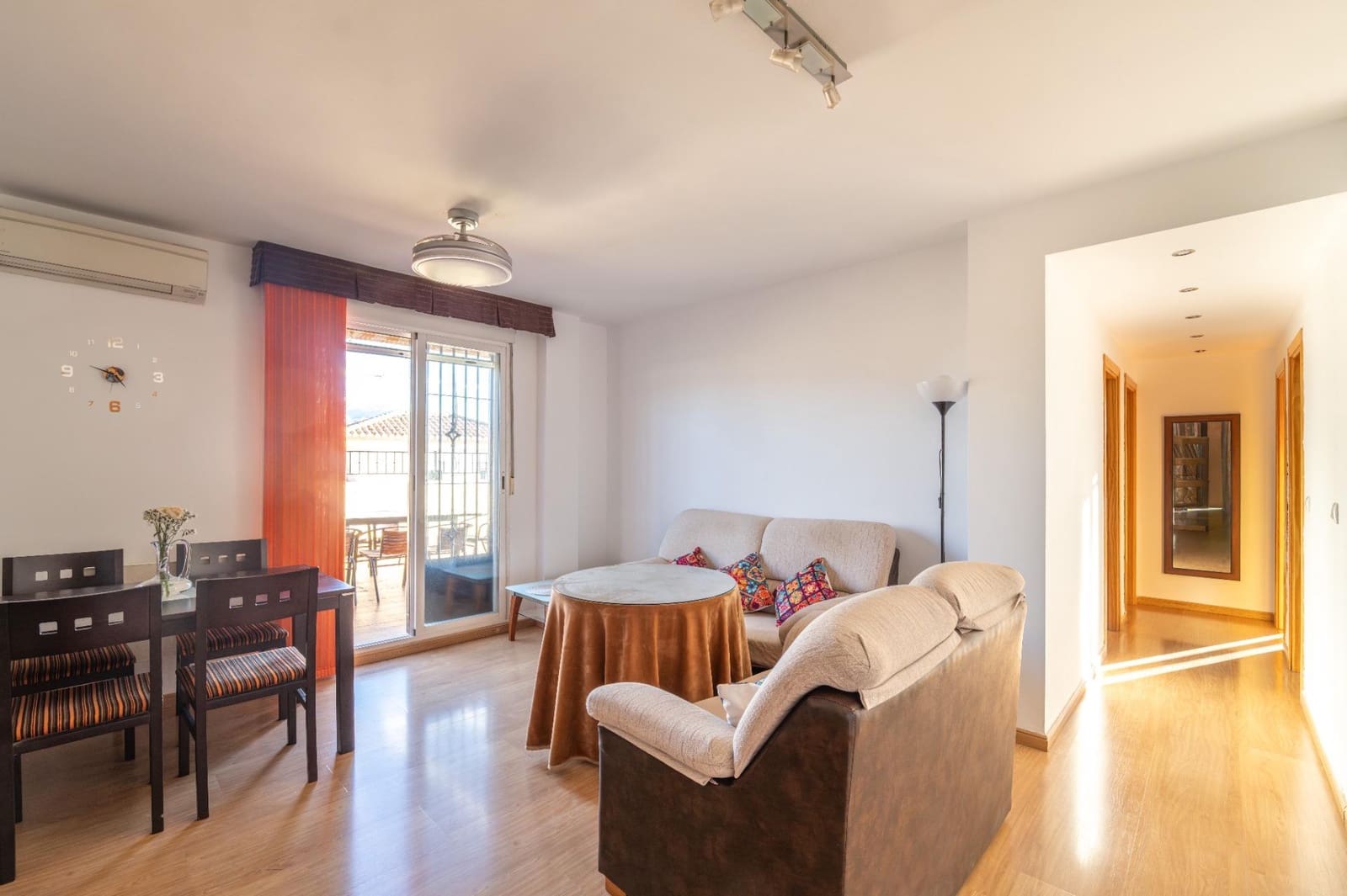 3 bedroom Penthouse for sale in Armilla with garage - € 319,000 (Ref: 9674977)