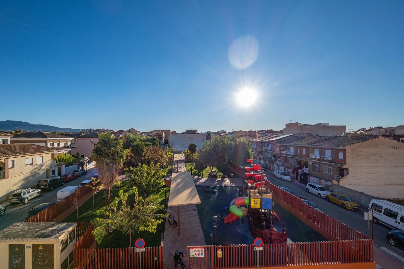 3 bedroom Penthouse for sale in Armilla with garage - € 319,000 (Ref: 9674977)