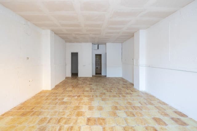 Commercial for sale in Granada city - € 95,000 (Ref: 9674981)