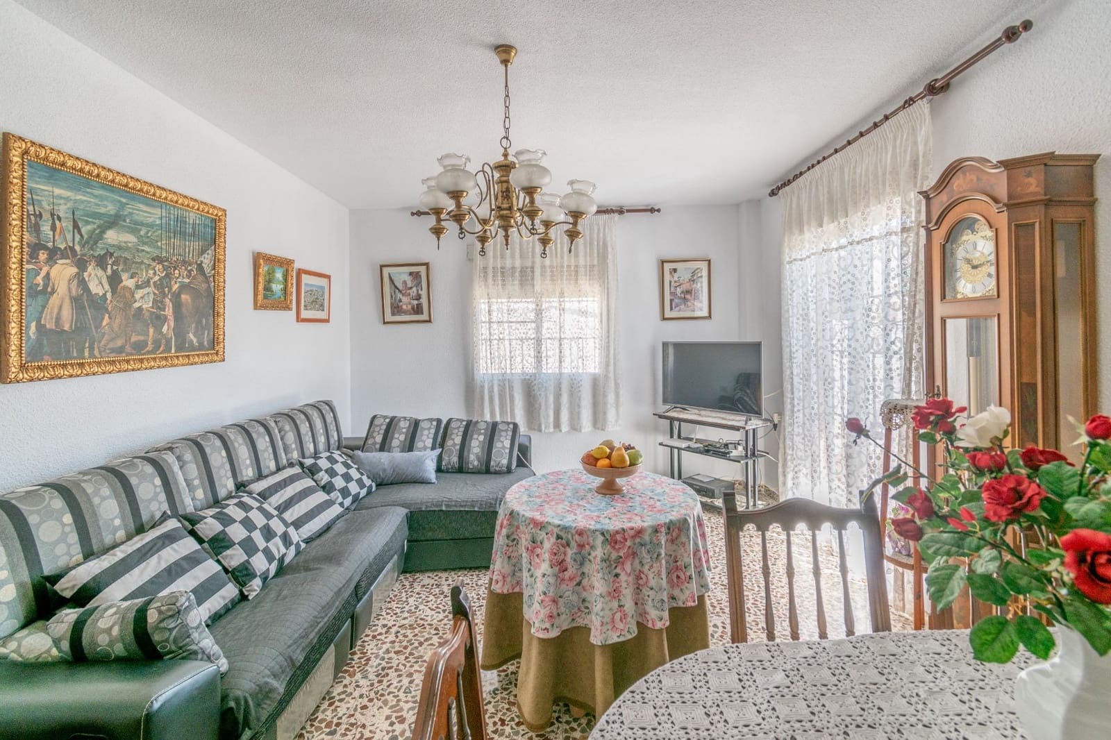 4 bedroom Townhouse for sale in Atarfe with pool - € 280,000 (Ref: 9674982)