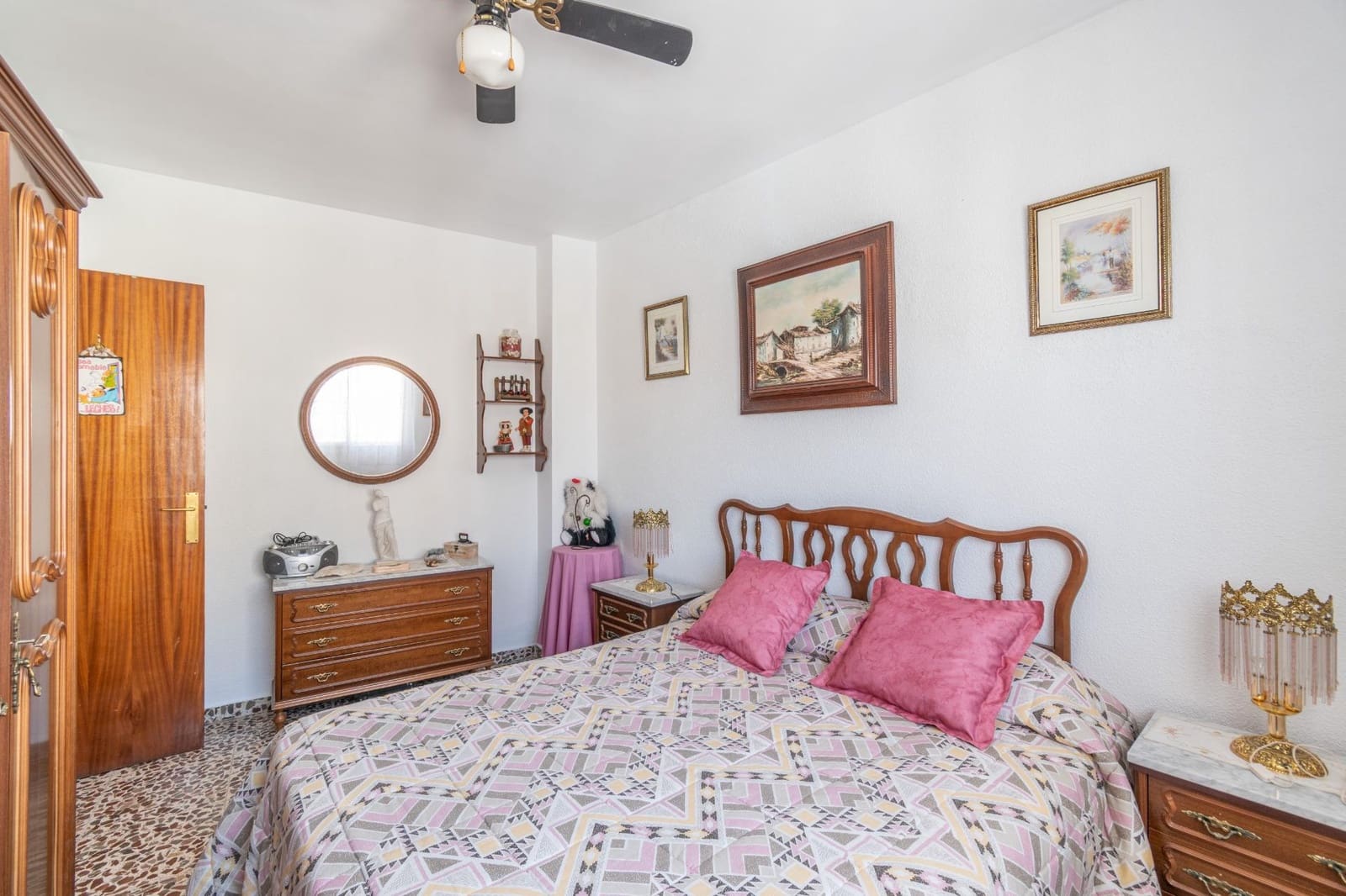 4 bedroom Townhouse for sale in Atarfe with pool - € 280,000 (Ref: 9674982)