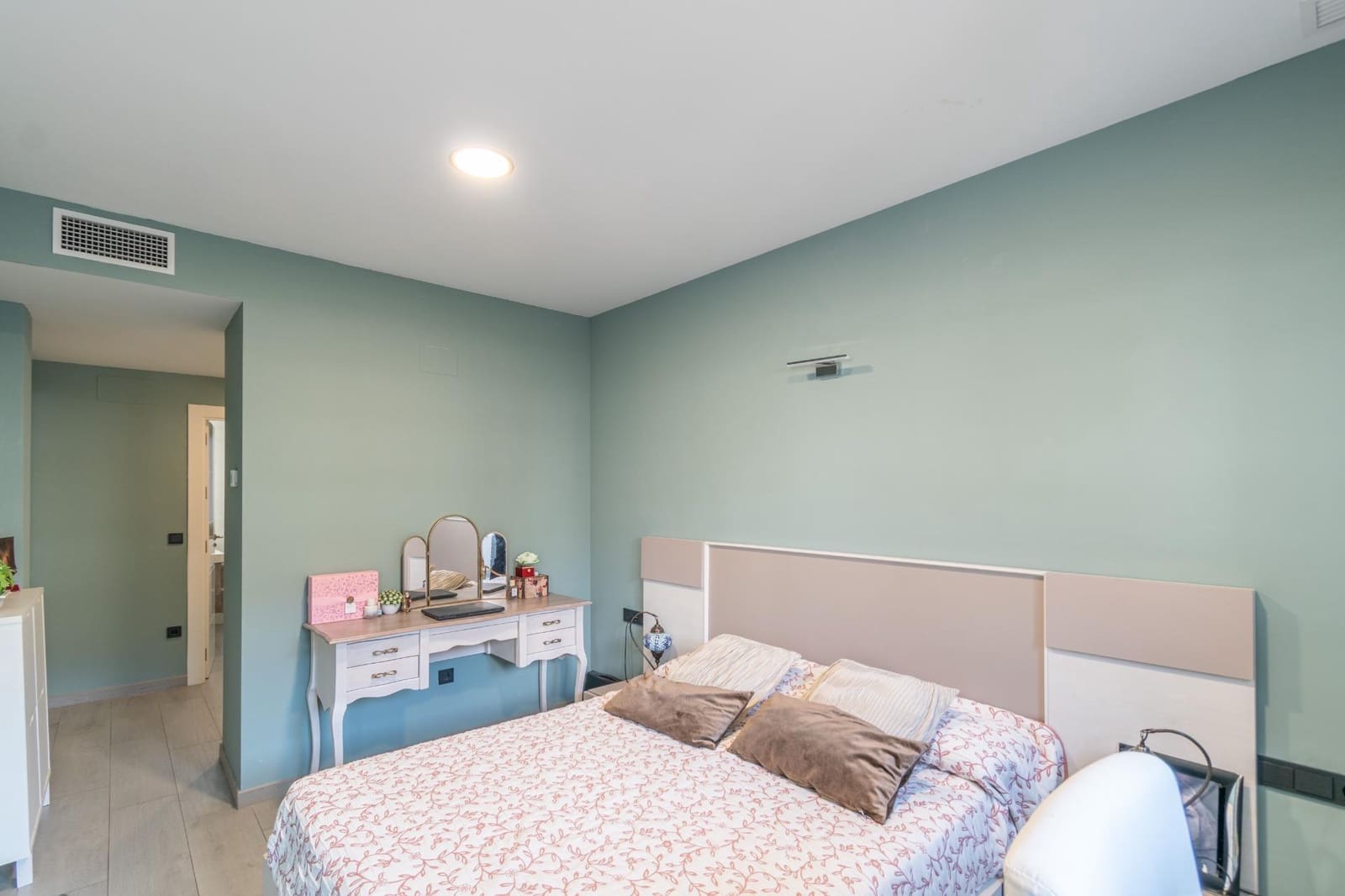 Piso de 3 habitaciones en Armilla en venta con piscina - 462.000 € (Ref: 9674983)