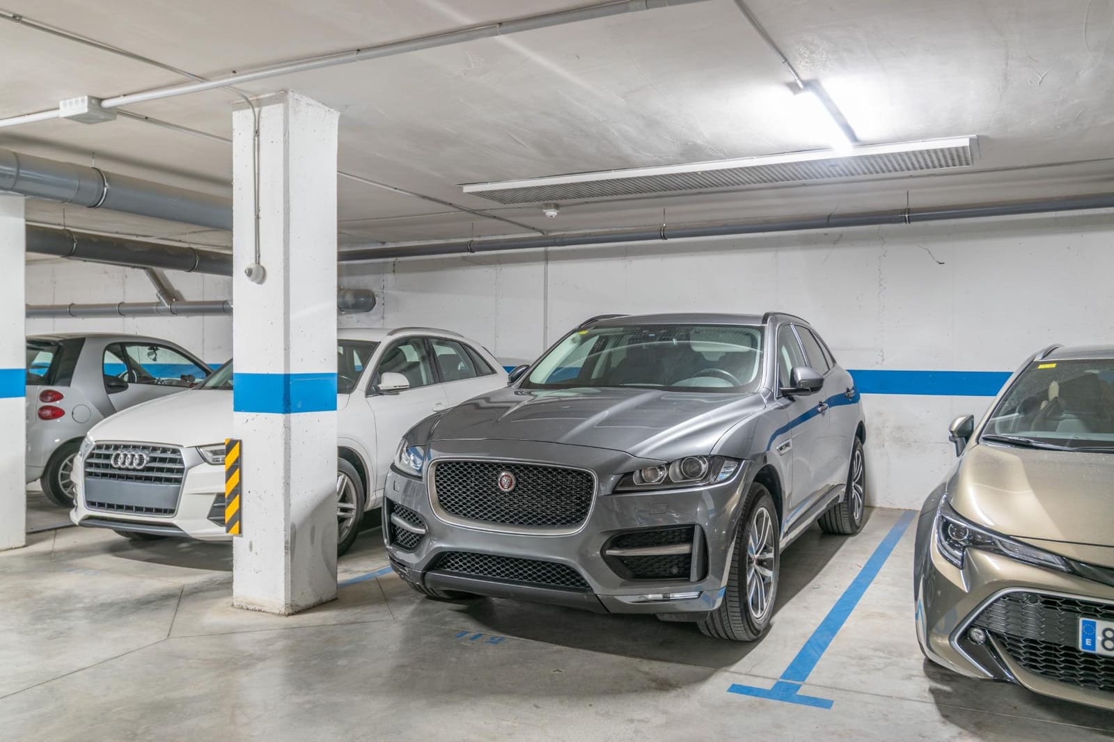 Piso de 3 habitaciones en Armilla en venta con piscina - 462.000 € (Ref: 9674983)