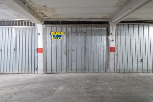 Garage for sale in Granada city - € 45,000 (Ref: 9674985)