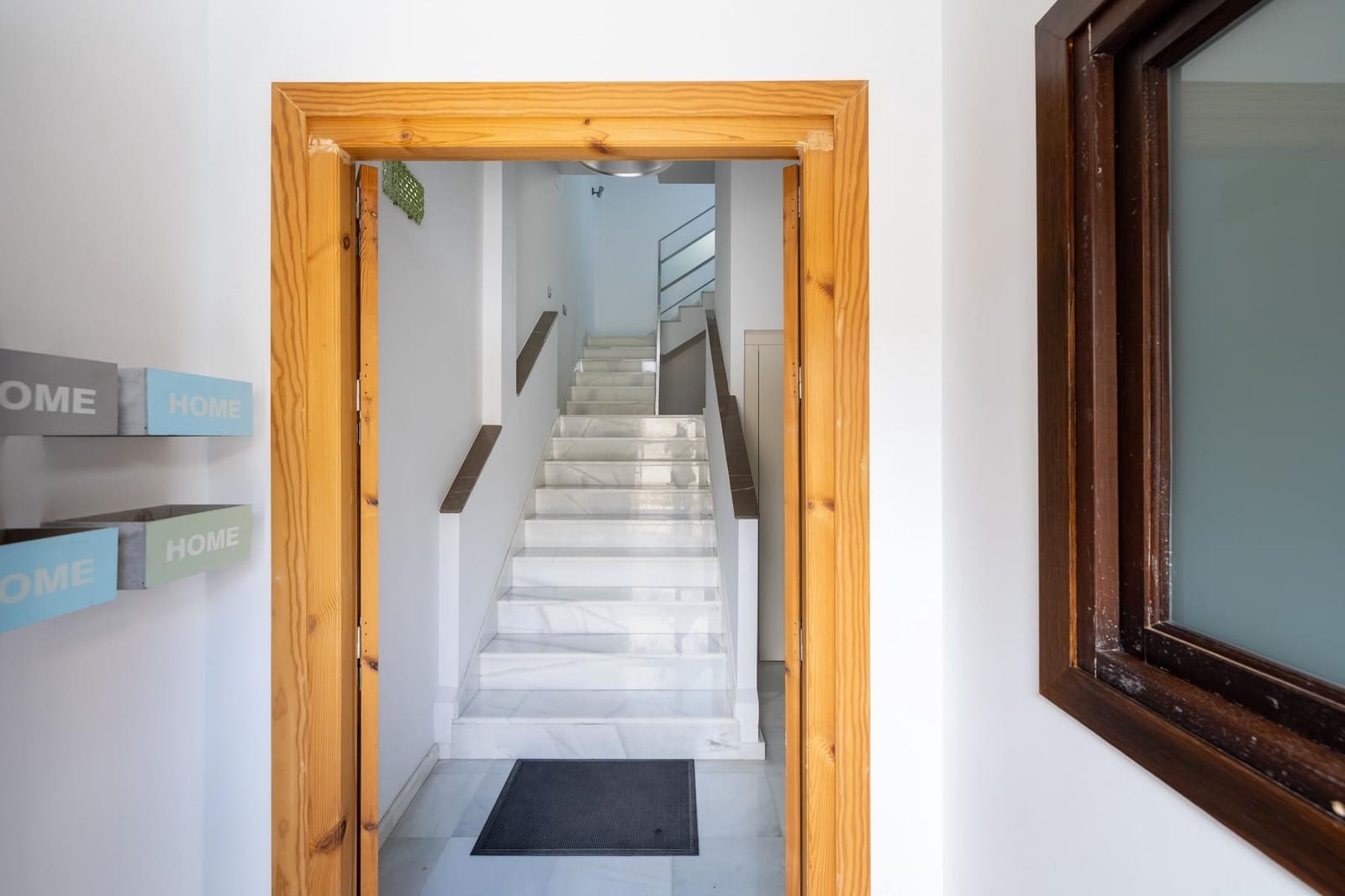 Apartamento de 4 habitaciones en La Zubia en venta con garaje - 392.000 € (Ref: 9674988)