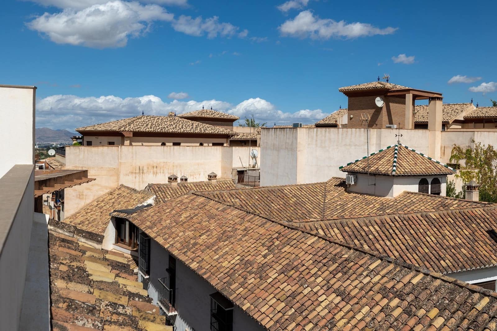 Apartamento de 4 habitaciones en La Zubia en venta con garaje - 392.000 € (Ref: 9674988)