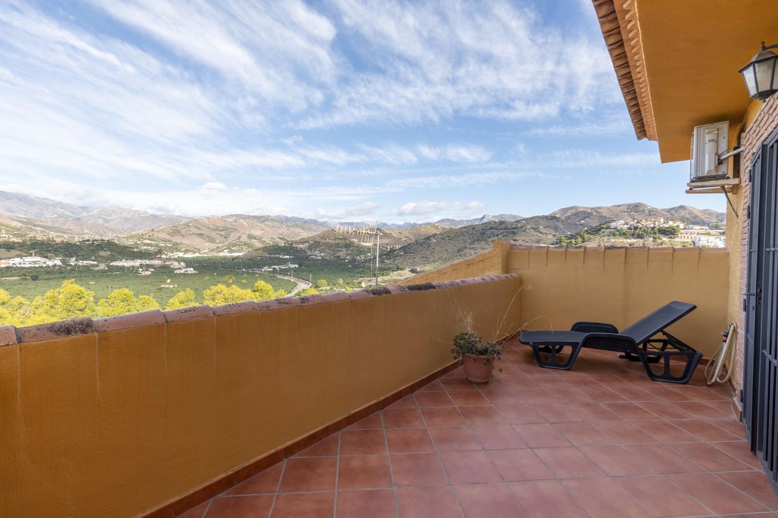 3 chambre Villa/Maison à vendre à Almunecar avec piscine - 599 000 € (Ref: 9674989)