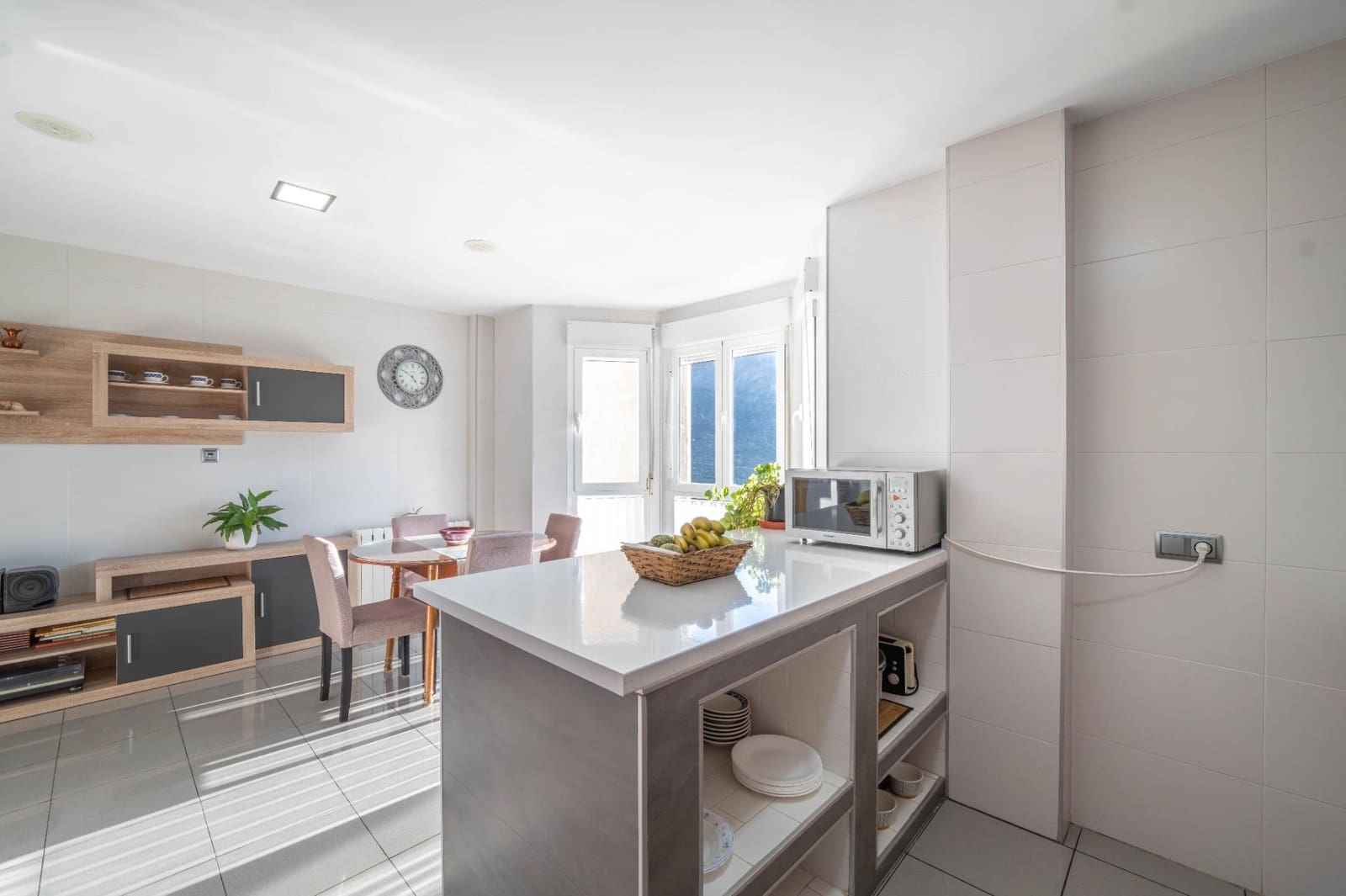 3 sypialnia Willa na sprzedaż w Guejar Sierra z garażem - 349 000 € (Ref: 9674991)