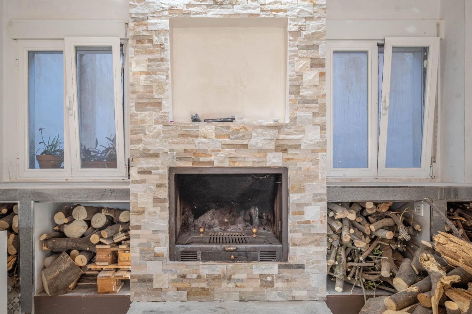 3 sypialnia Willa na sprzedaż w Guejar Sierra z garażem - 349 000 € (Ref: 9674991)