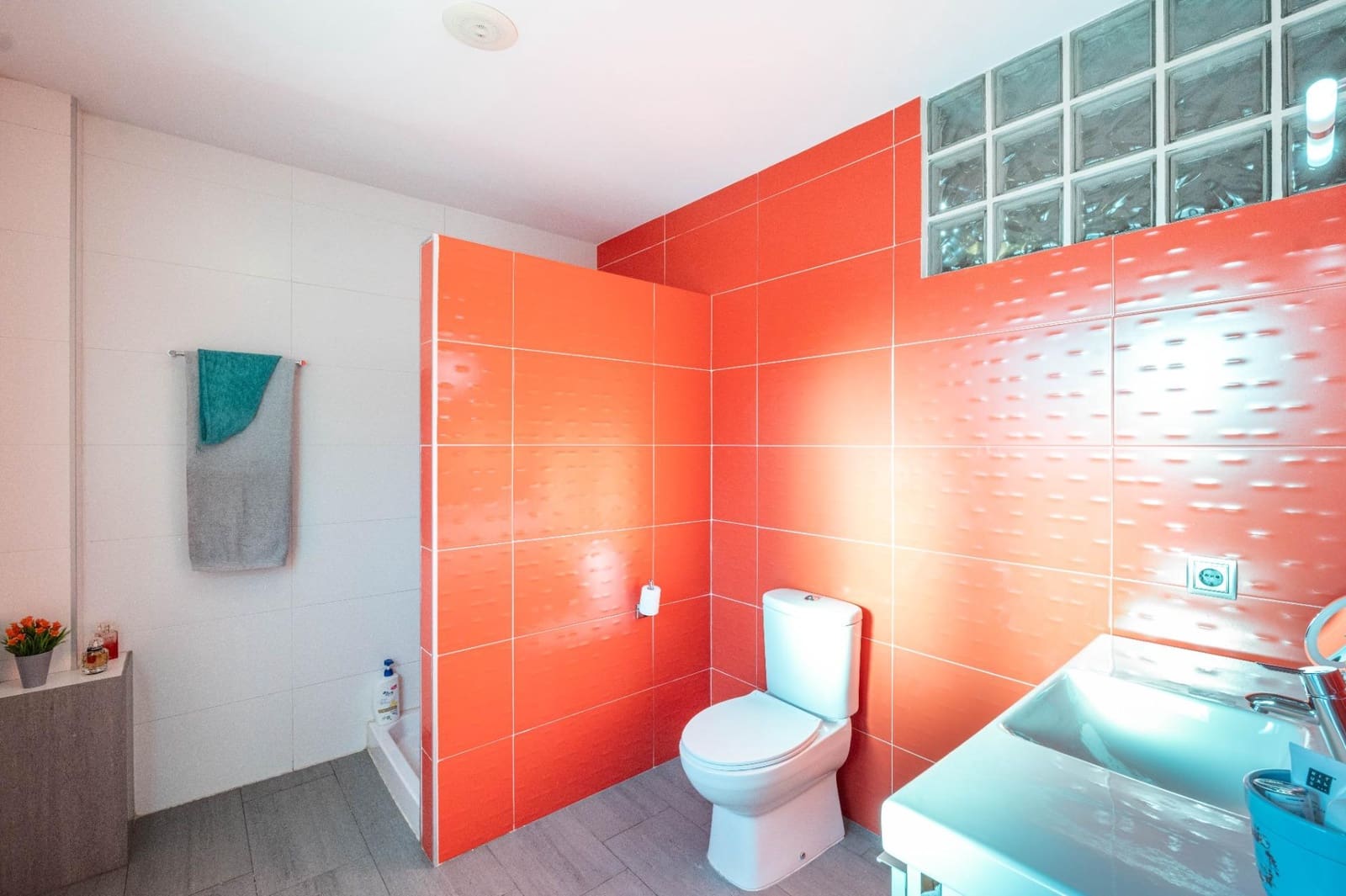 3 sypialnia Willa na sprzedaż w Guejar Sierra z garażem - 349 000 € (Ref: 9674991)