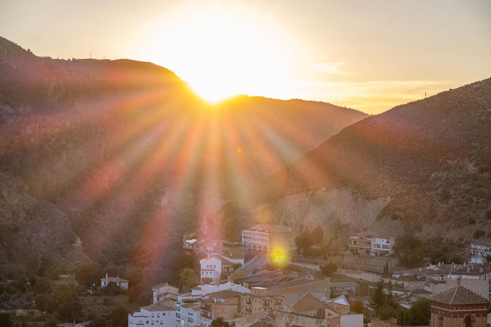 3 sypialnia Willa na sprzedaż w Guejar Sierra z garażem - 349 000 € (Ref: 9674991)