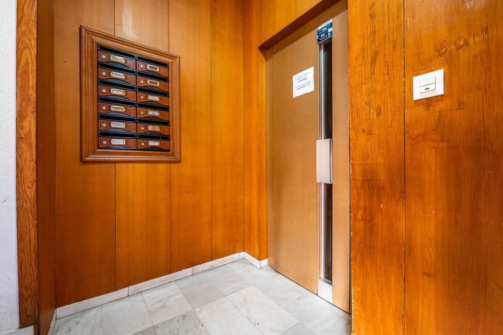 3 slaapkamer Flat te koop in Granada stad - € 390.000 (Ref: 9674992)