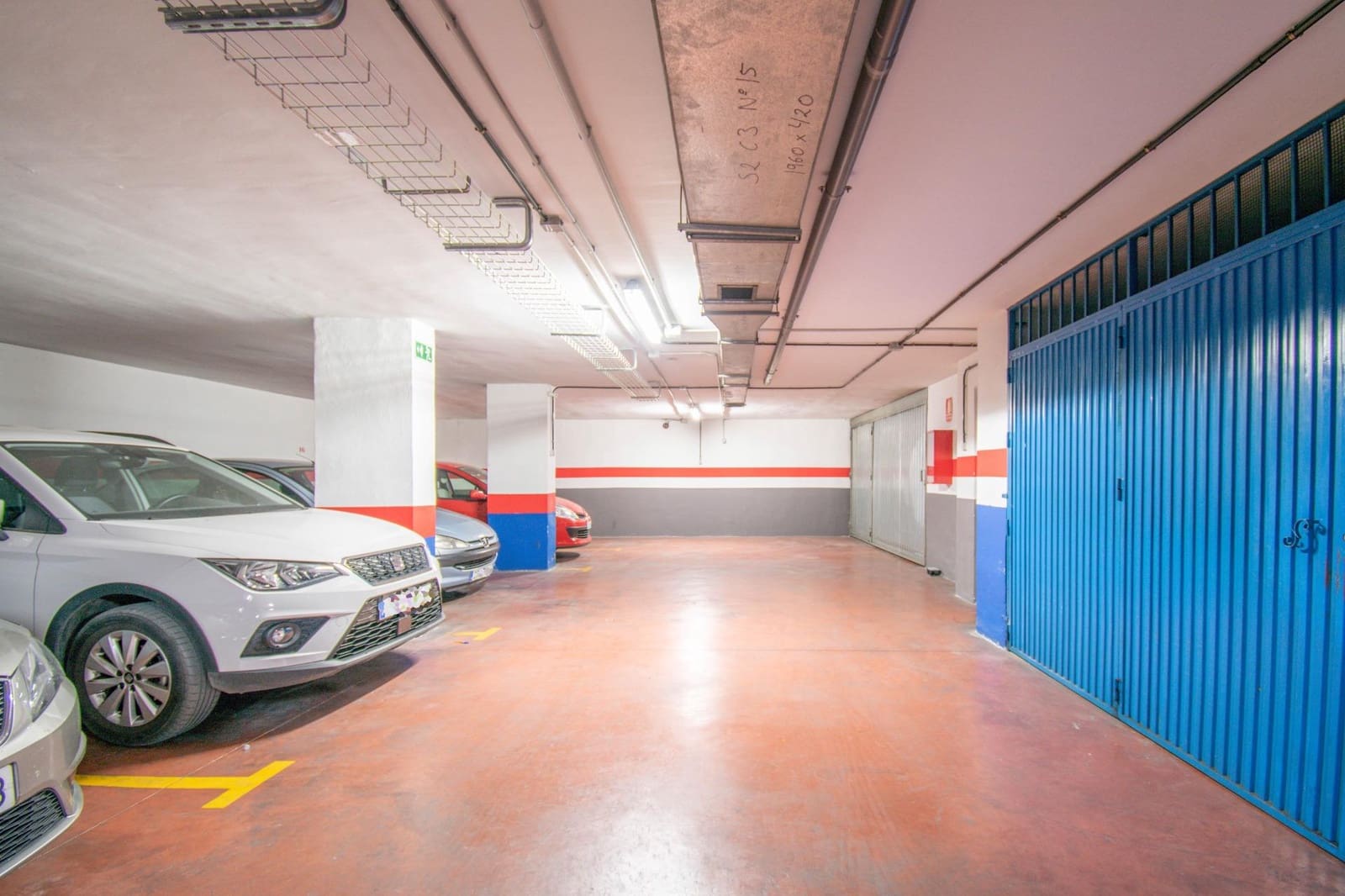 Garage for sale in Granada city - € 16,000 (Ref: 9674995)