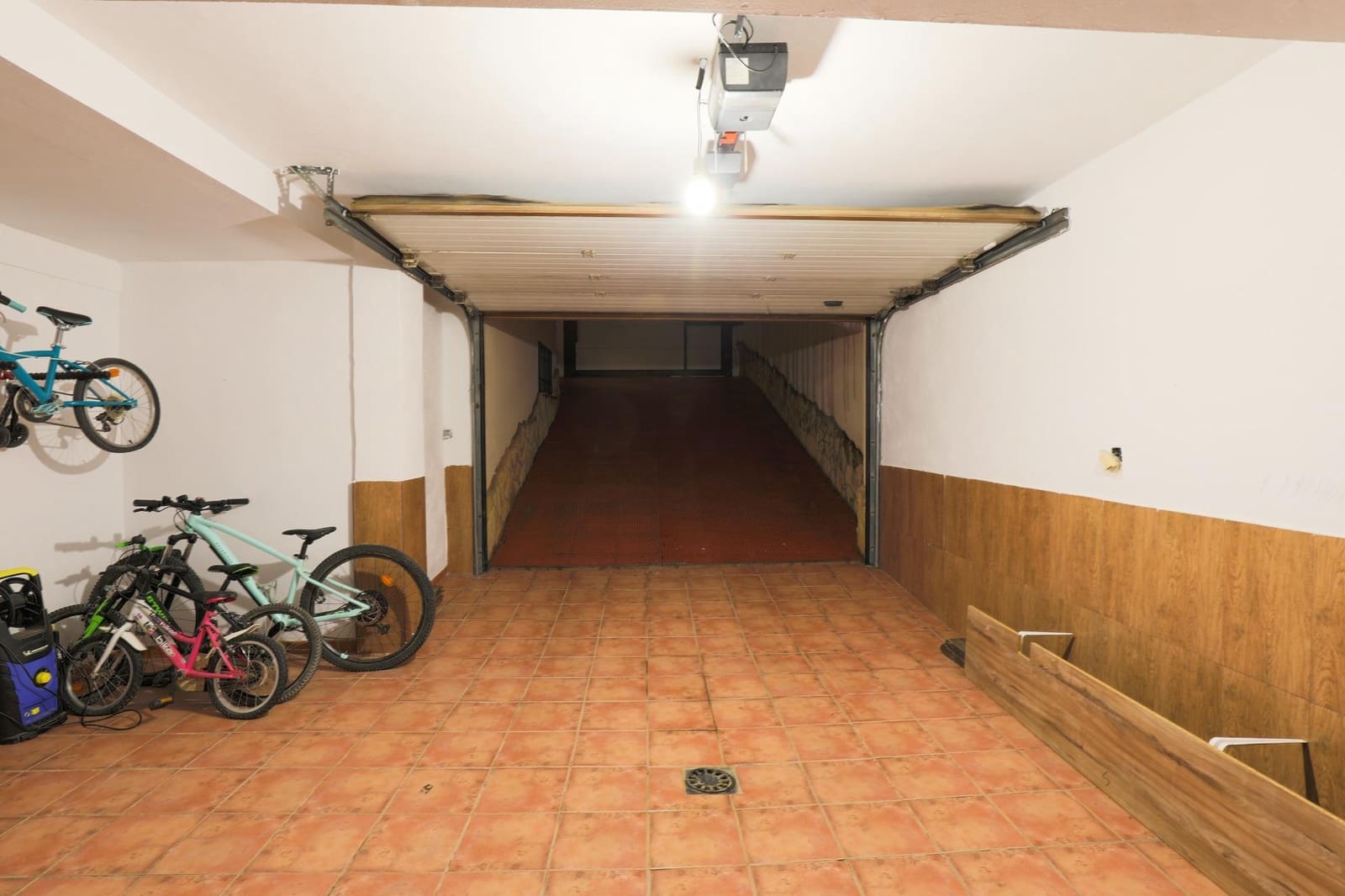 Chalet de 5 habitaciones en Padul en venta con garaje - 380.000 € (Ref: 9674997)