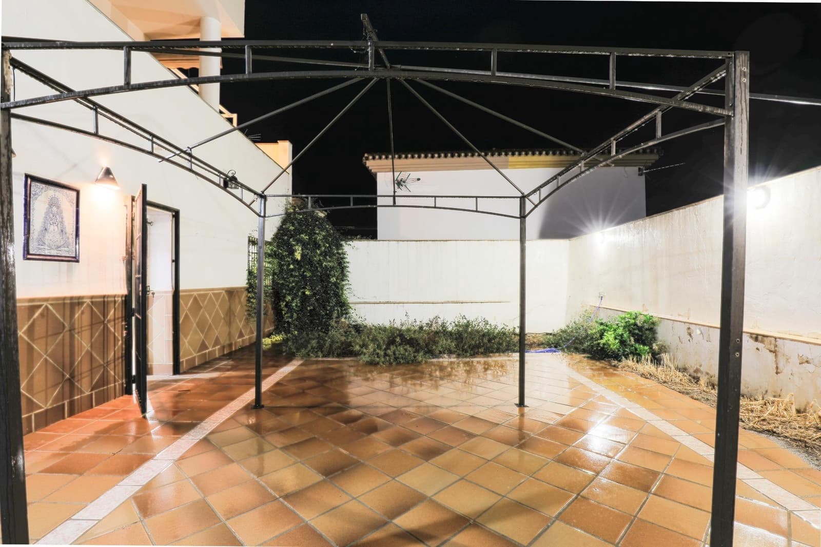 Chalet de 5 habitaciones en Padul en venta con garaje - 380.000 € (Ref: 9674997)