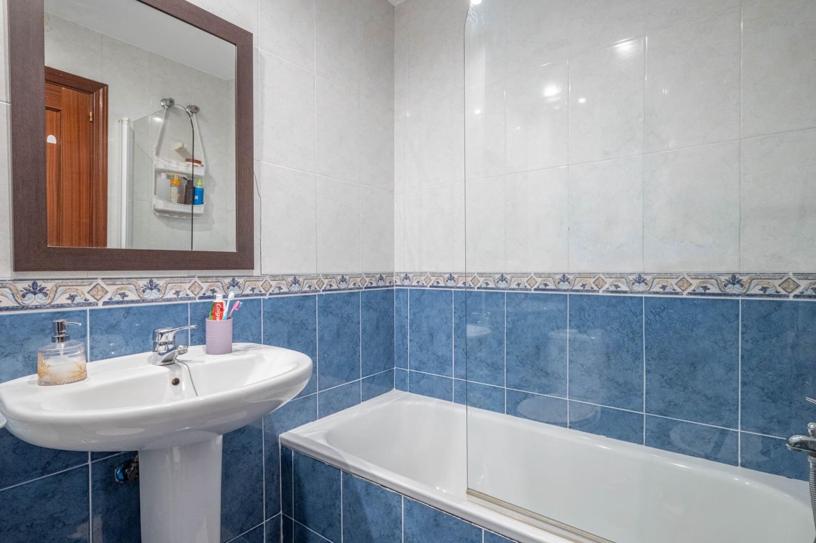 3 Zimmer Wohnung zu verkaufen in Granada Stadt mit Garage - 227.990 € (Ref: 9674998)