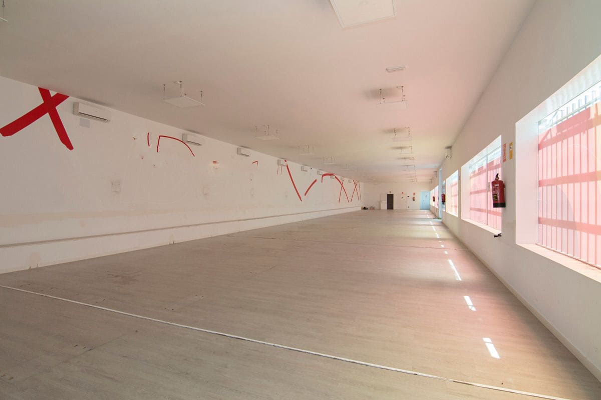 Business for sale in Pulianas with garage - € 1,200,000 (Ref: 9675001)