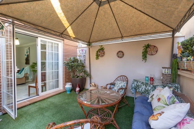 Piso de 2 habitaciones en Churriana de la Vega en venta - 179.900 € (Ref: 9675005)