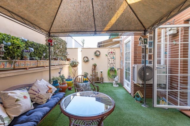 Piso de 2 habitaciones en Churriana de la Vega en venta - 179.900 € (Ref: 9675005)