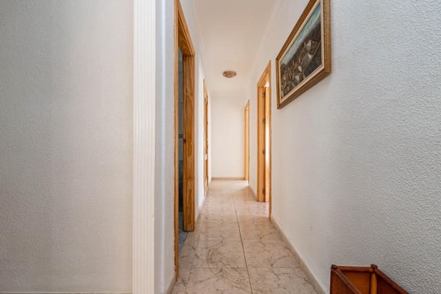 11 sypialnia Apartament na sprzedaż w Guadix z garażem - 300 000 € (Ref: 9675007)