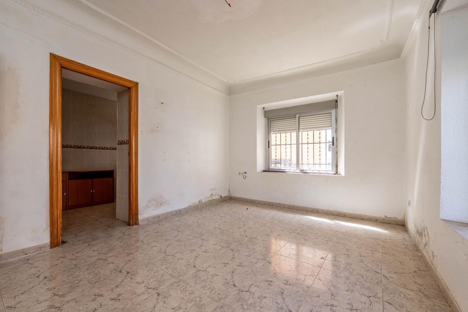 11 sypialnia Apartament na sprzedaż w Guadix z garażem - 300 000 € (Ref: 9675007)