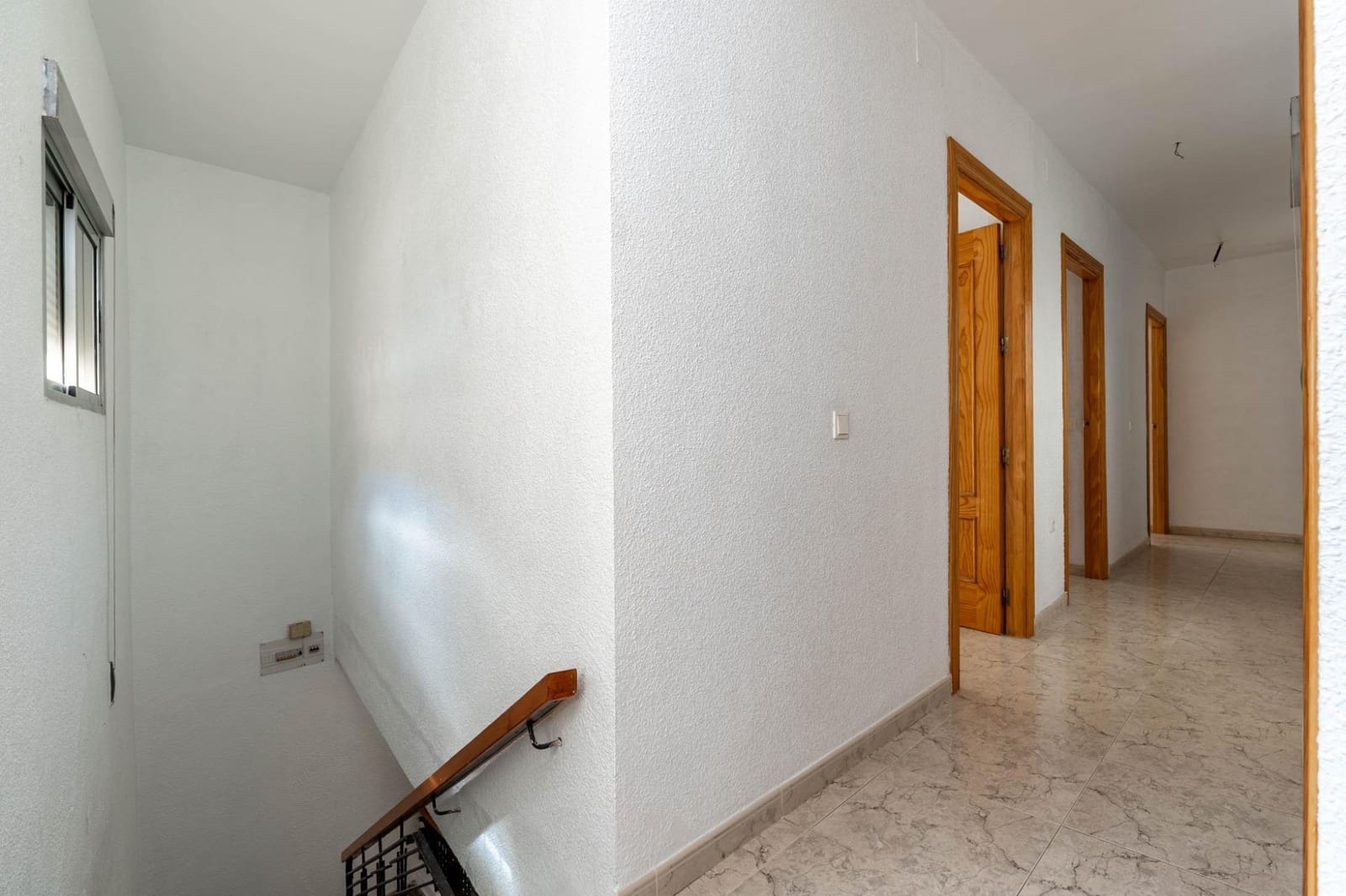 11 sypialnia Apartament na sprzedaż w Guadix z garażem - 300 000 € (Ref: 9675007)