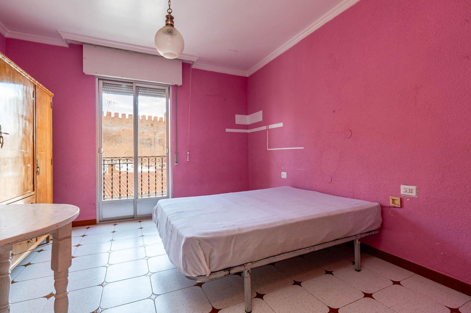 11 sypialnia Apartament na sprzedaż w Guadix z garażem - 300 000 € (Ref: 9675007)