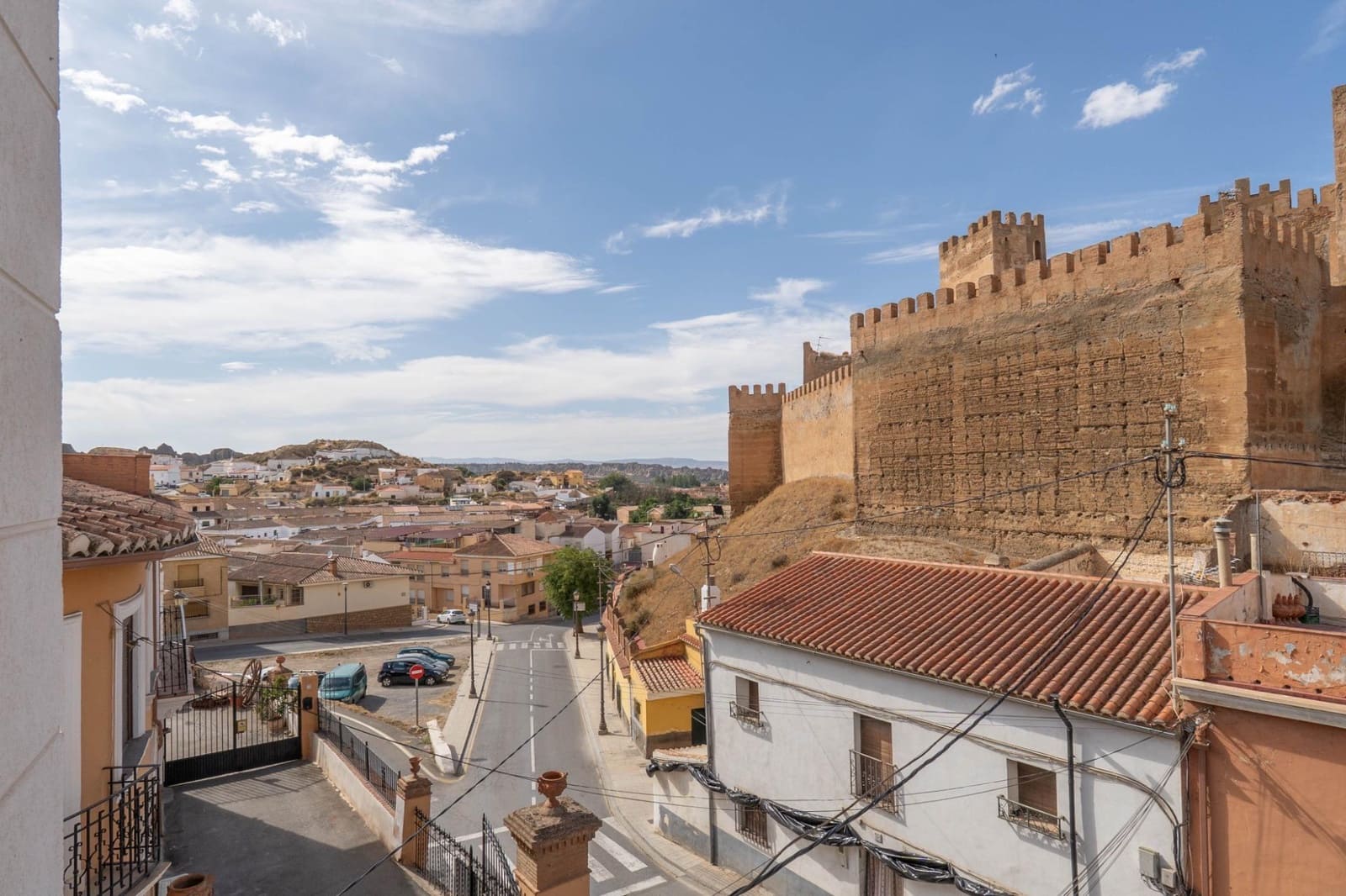 11 sypialnia Apartament na sprzedaż w Guadix z garażem - 300 000 € (Ref: 9675007)