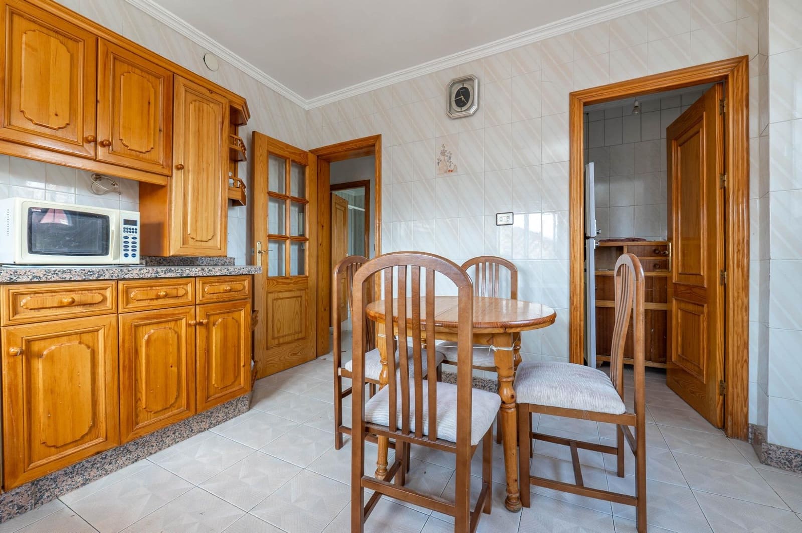 11 sypialnia Apartament na sprzedaż w Guadix z garażem - 300 000 € (Ref: 9675007)